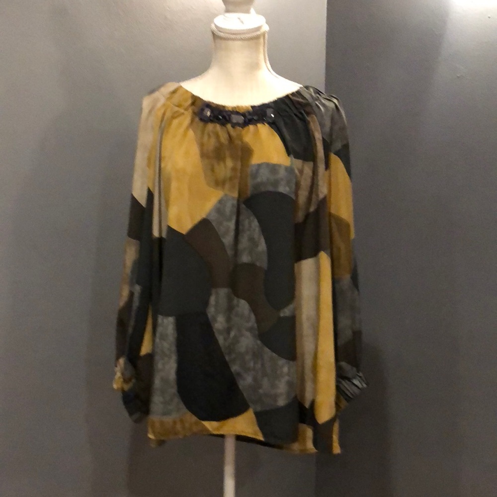 Vera Wang top